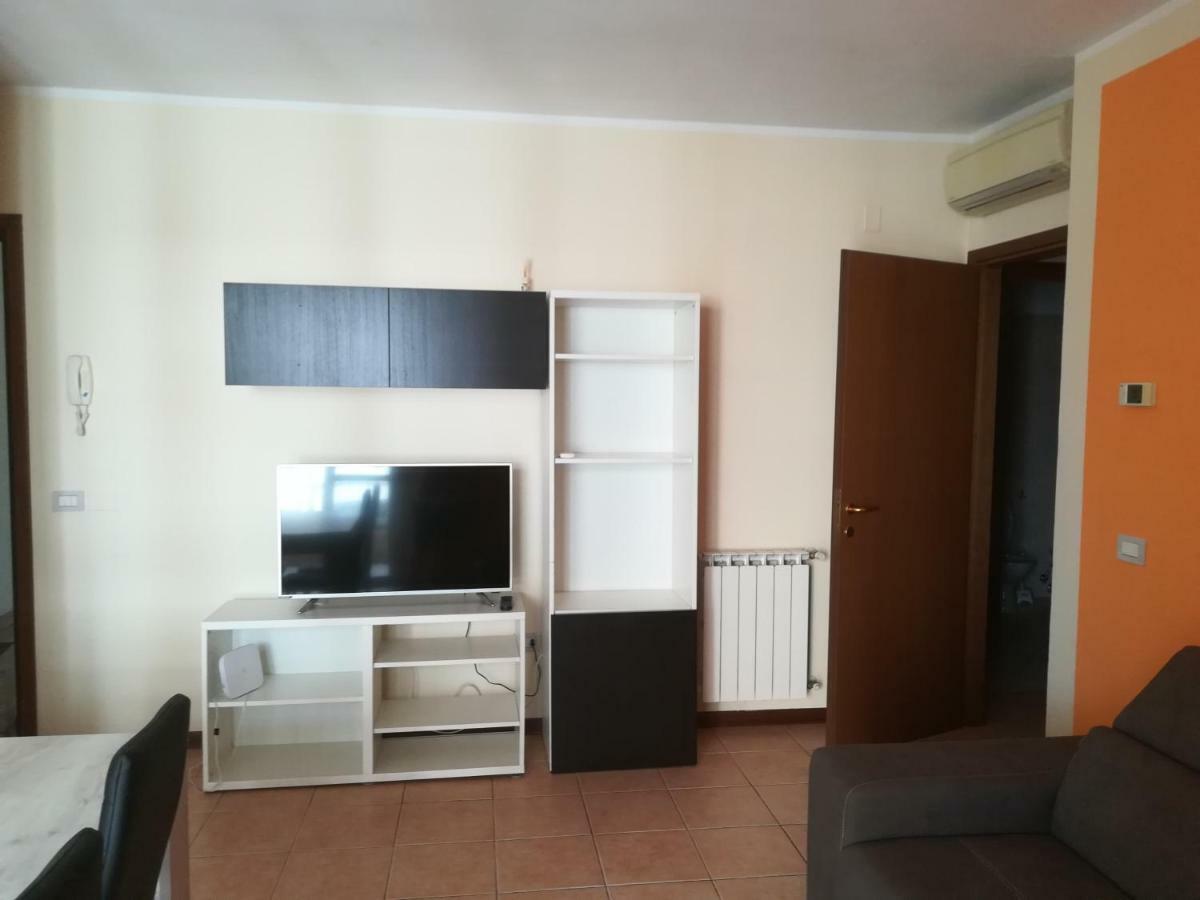 Bilocale Per Vacanze Ravenna Exteriör bild